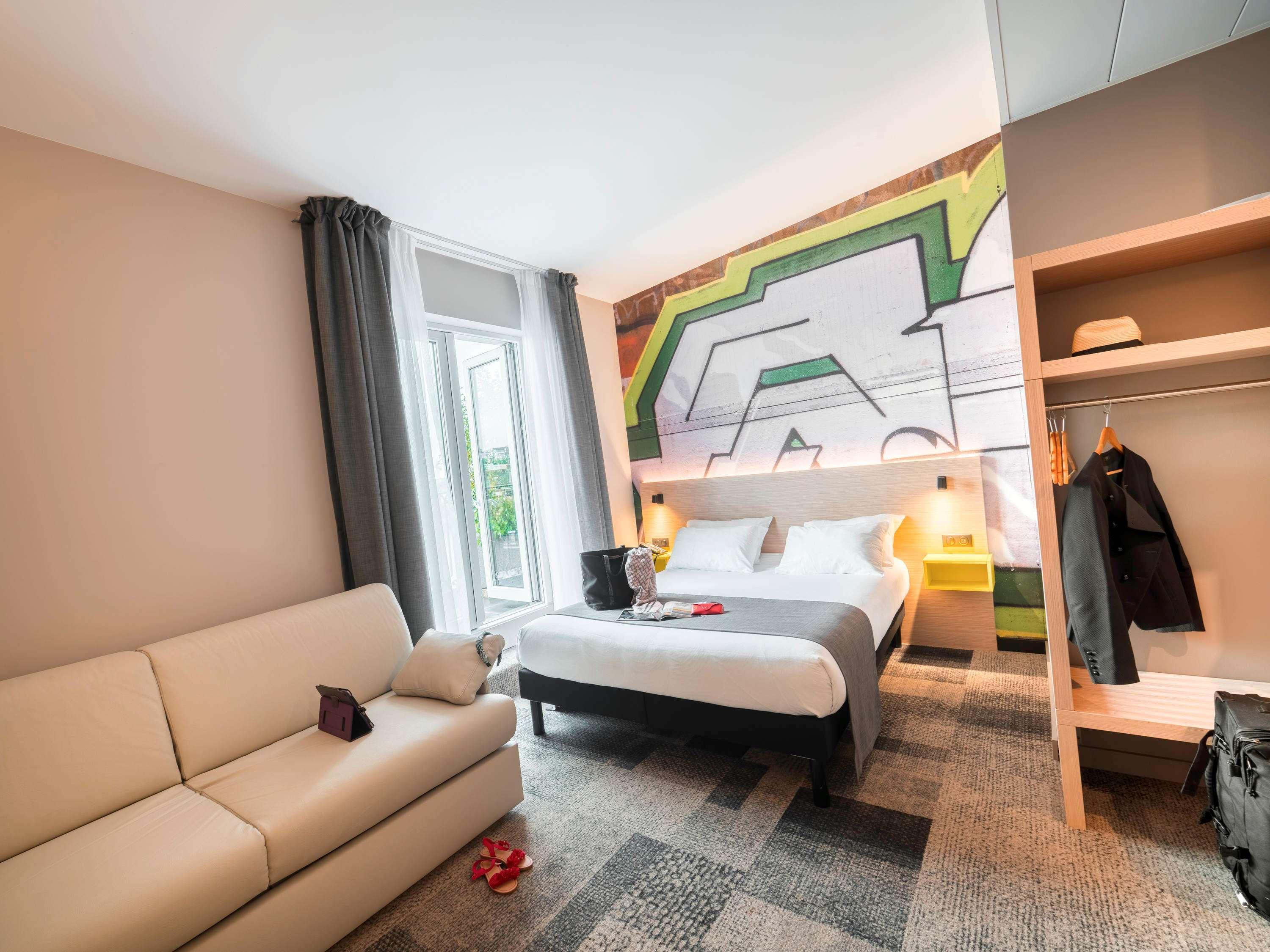 Ibis Styles Clamart Gare Grand Paris Exterior foto