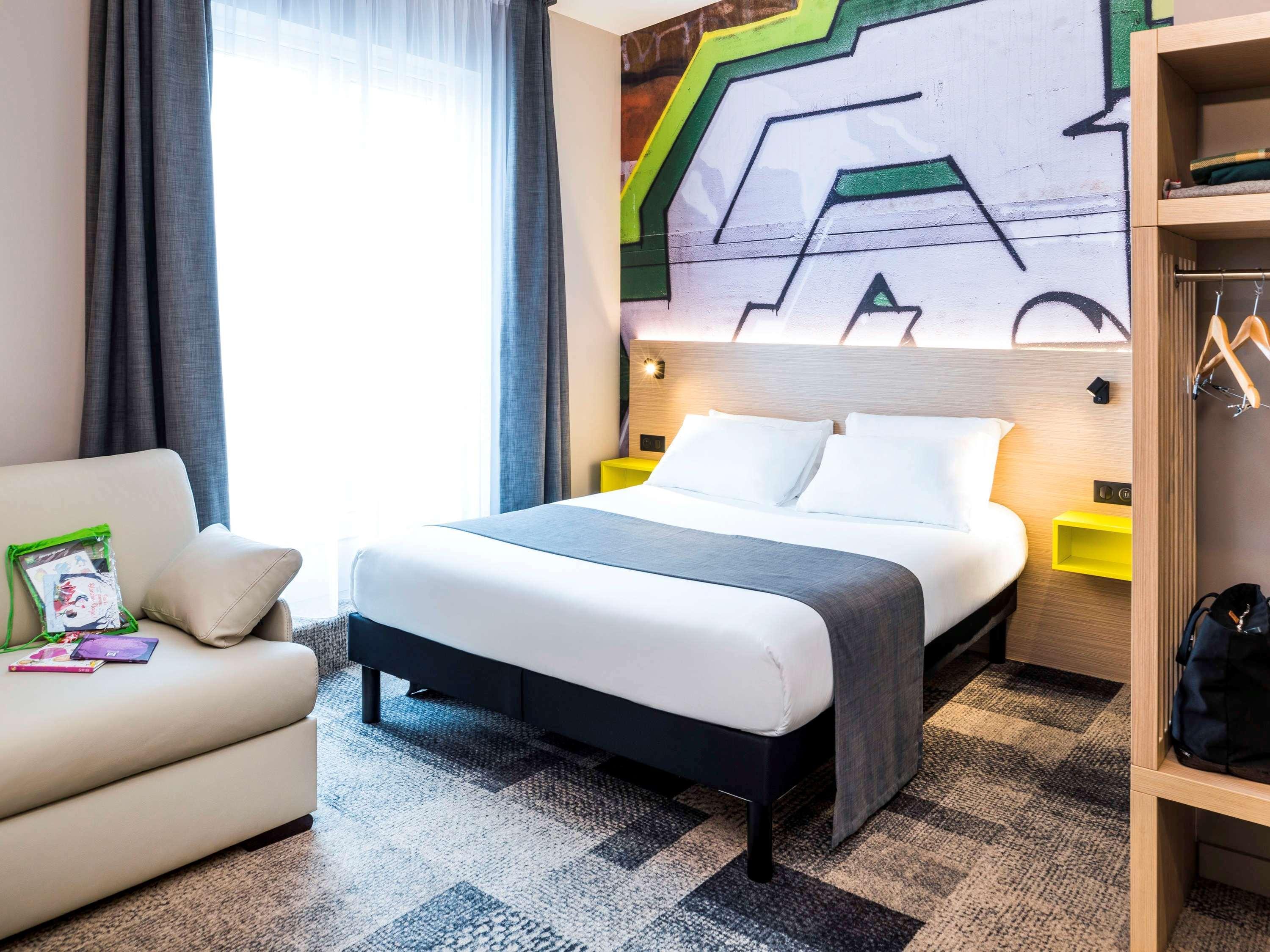 Ibis Styles Clamart Gare Grand Paris Exterior foto