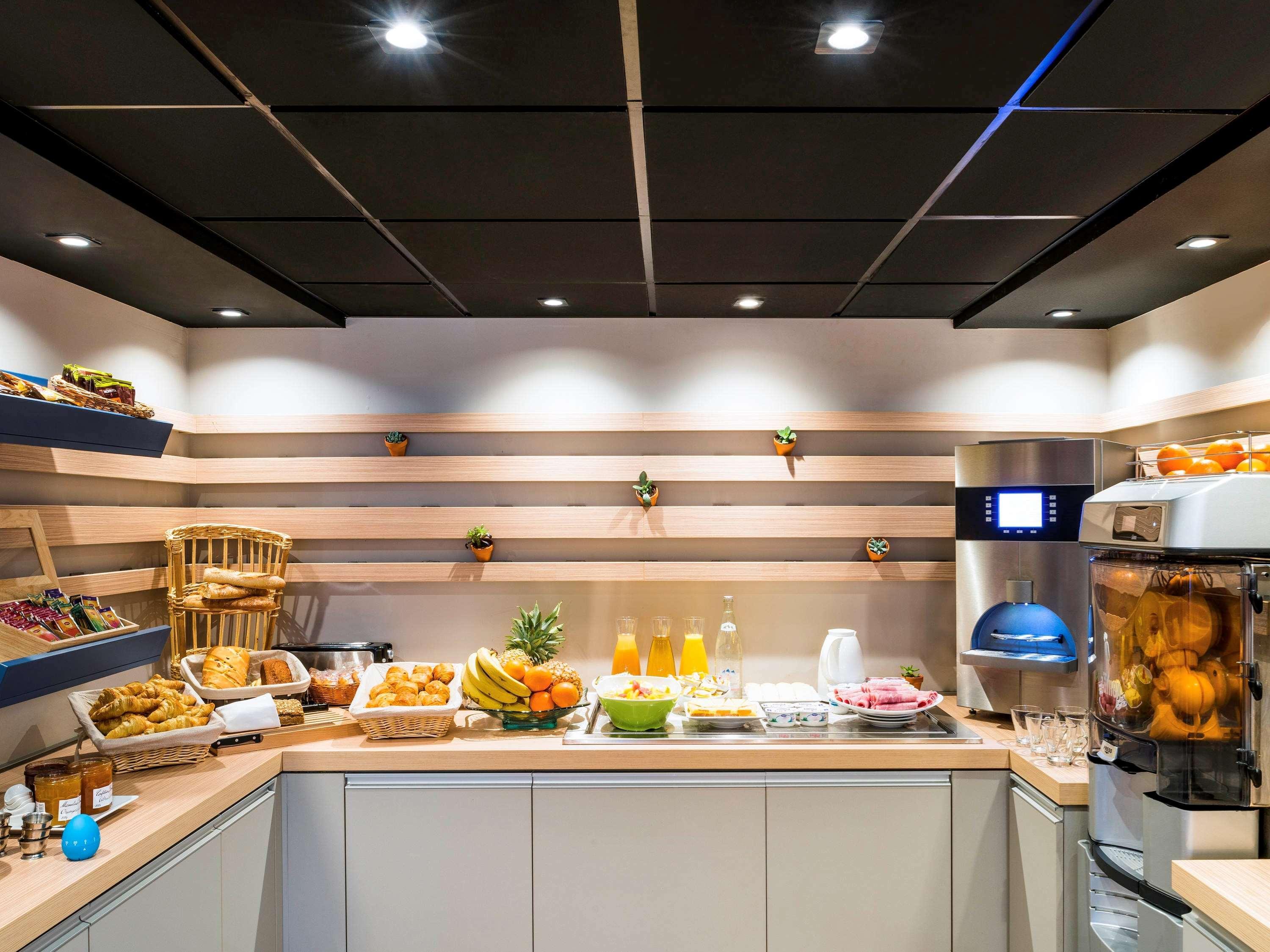 Ibis Styles Clamart Gare Grand Paris Exterior foto