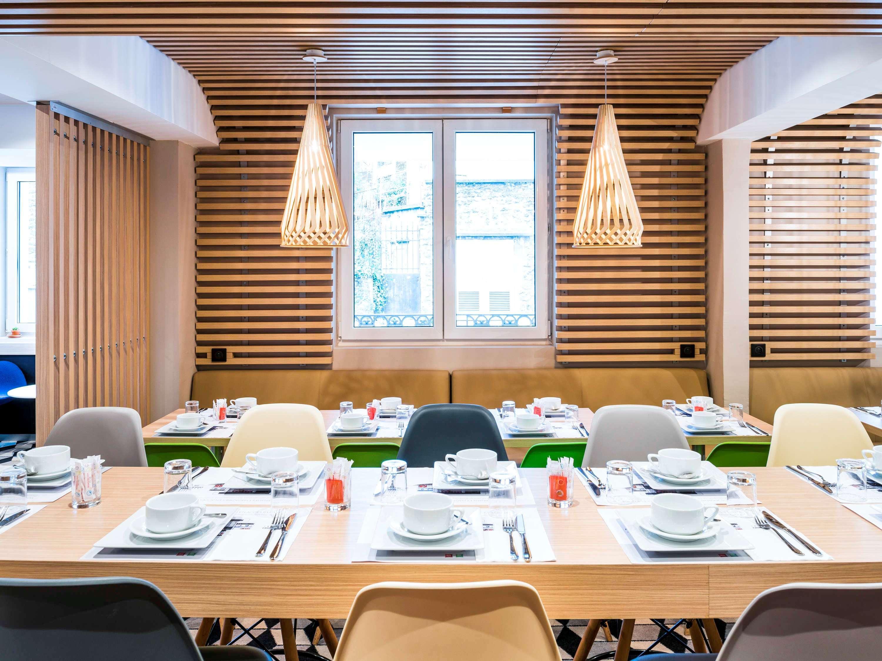 Ibis Styles Clamart Gare Grand Paris Exterior foto