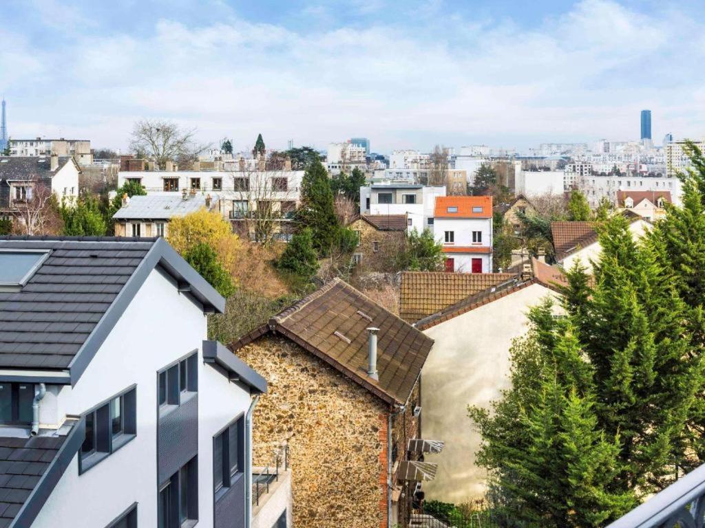 Ibis Styles Clamart Gare Grand Paris Exterior foto