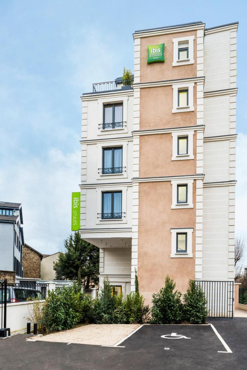 Ibis Styles Clamart Gare Grand Paris Exterior foto