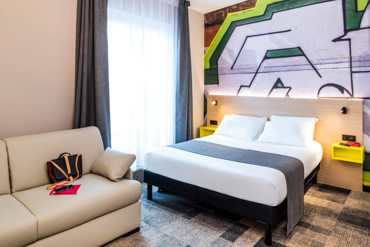 Ibis Styles Clamart Gare Grand Paris Exterior foto